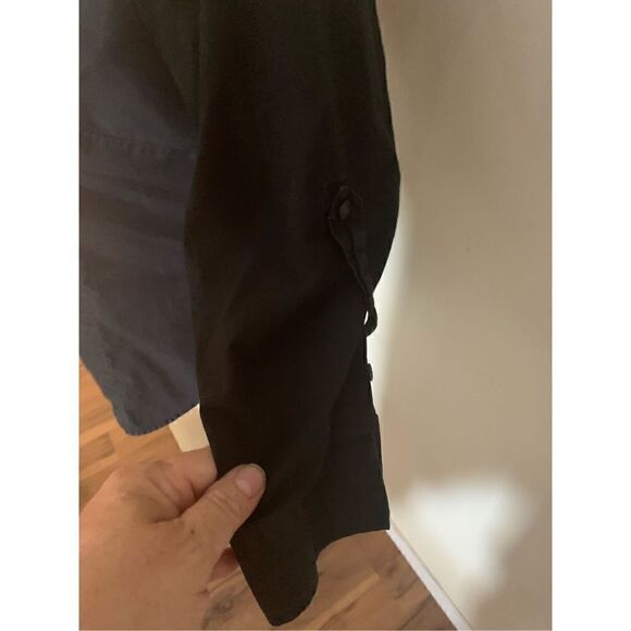 Van Heusen Women's Button Three Quarter Sleeve Button Down Shirt Black Size XS - Picture 3 of 7